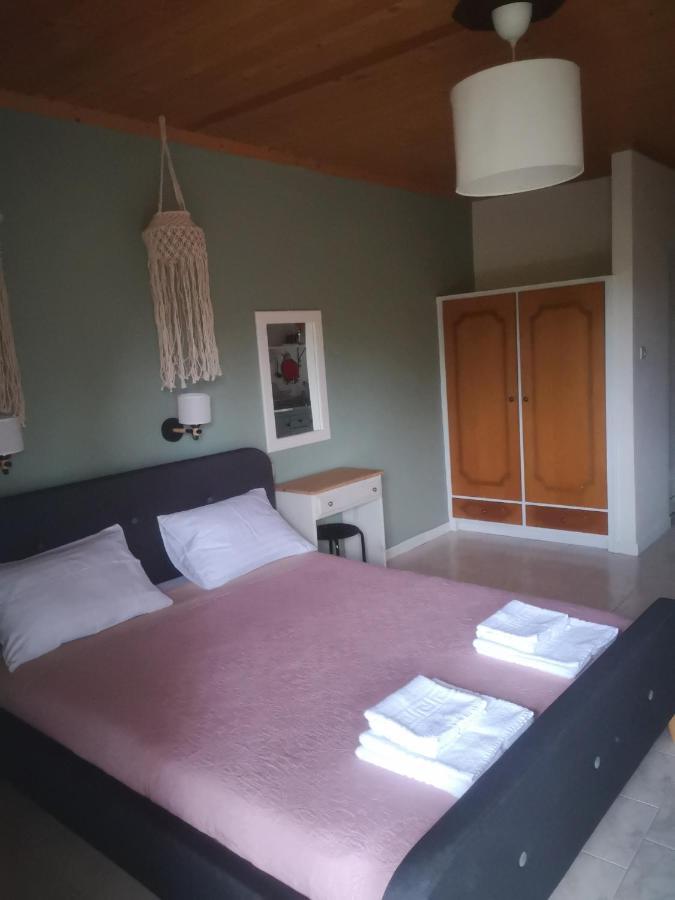 Achillion B&B ปาราเลีย สโกทินิส ภายนอก รูปภาพ