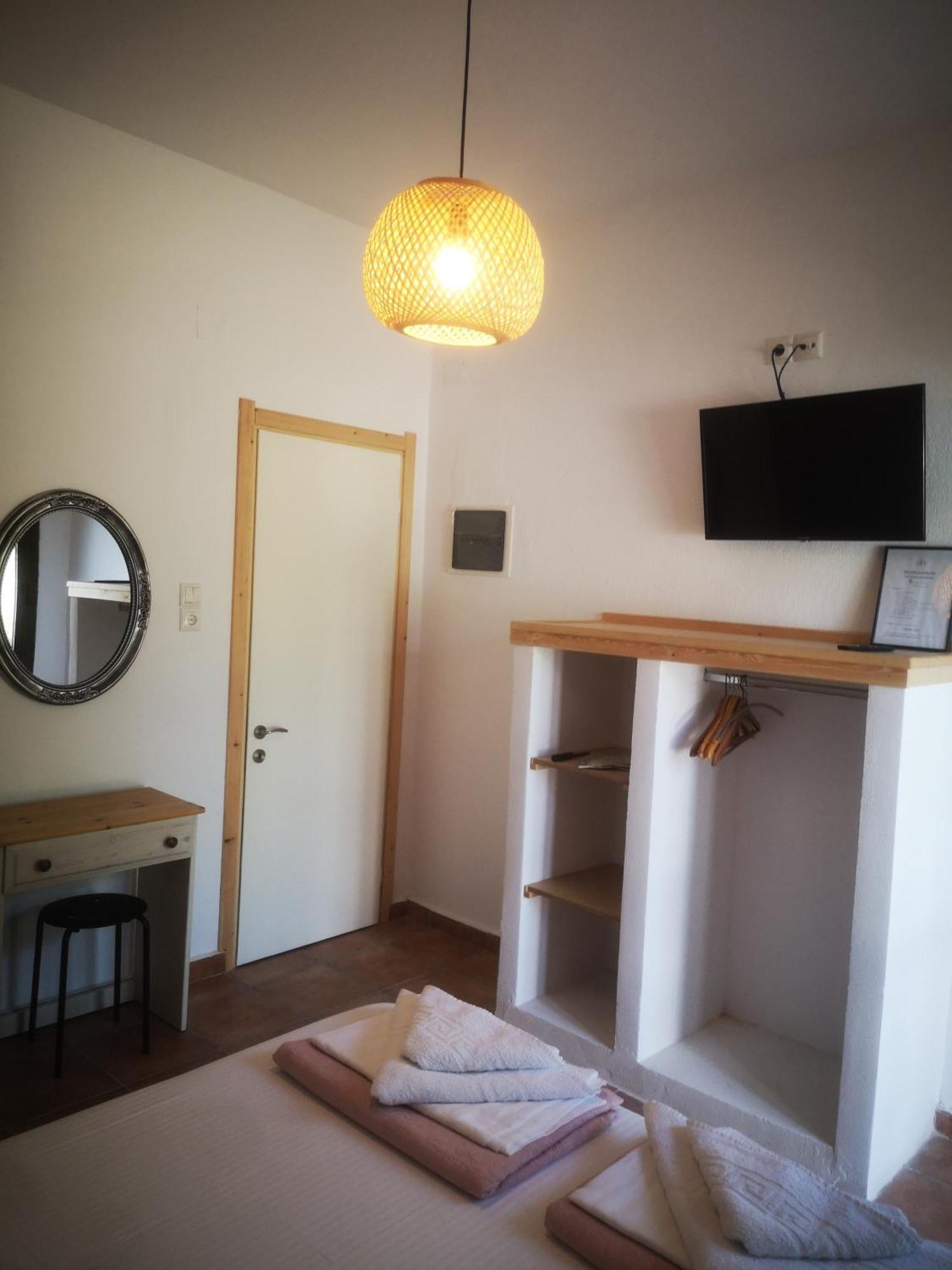 Achillion B&B ปาราเลีย สโกทินิส ภายนอก รูปภาพ
