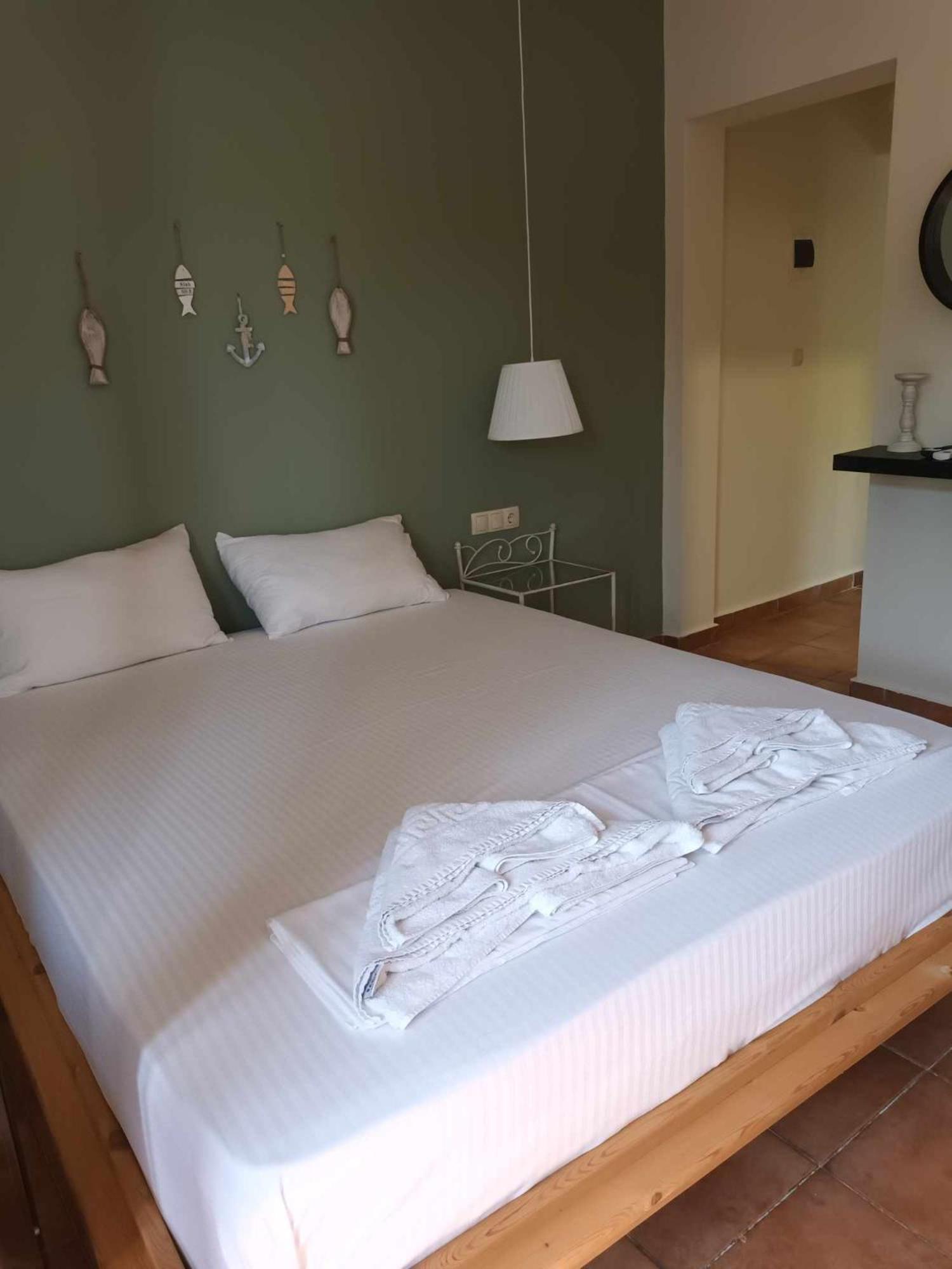 Achillion B&B ปาราเลีย สโกทินิส ภายนอก รูปภาพ